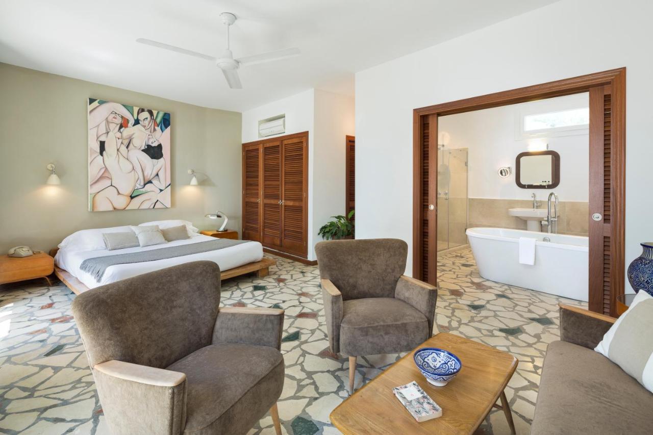 Hotel Punta Sur Tarifa Exteriör bild