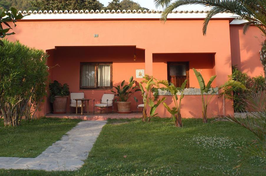 Hotel Punta Sur Tarifa Exteriör bild
