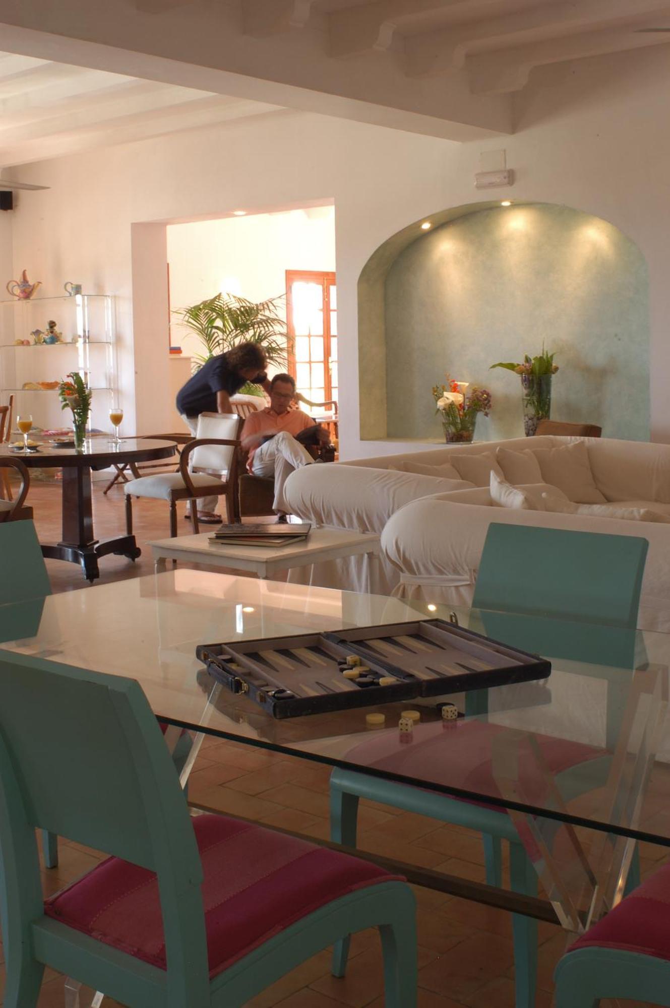 Hotel Punta Sur Tarifa Exteriör bild